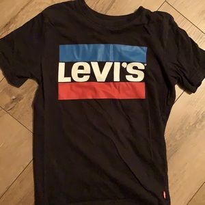 Levi’s | Short Sleeve Shirt